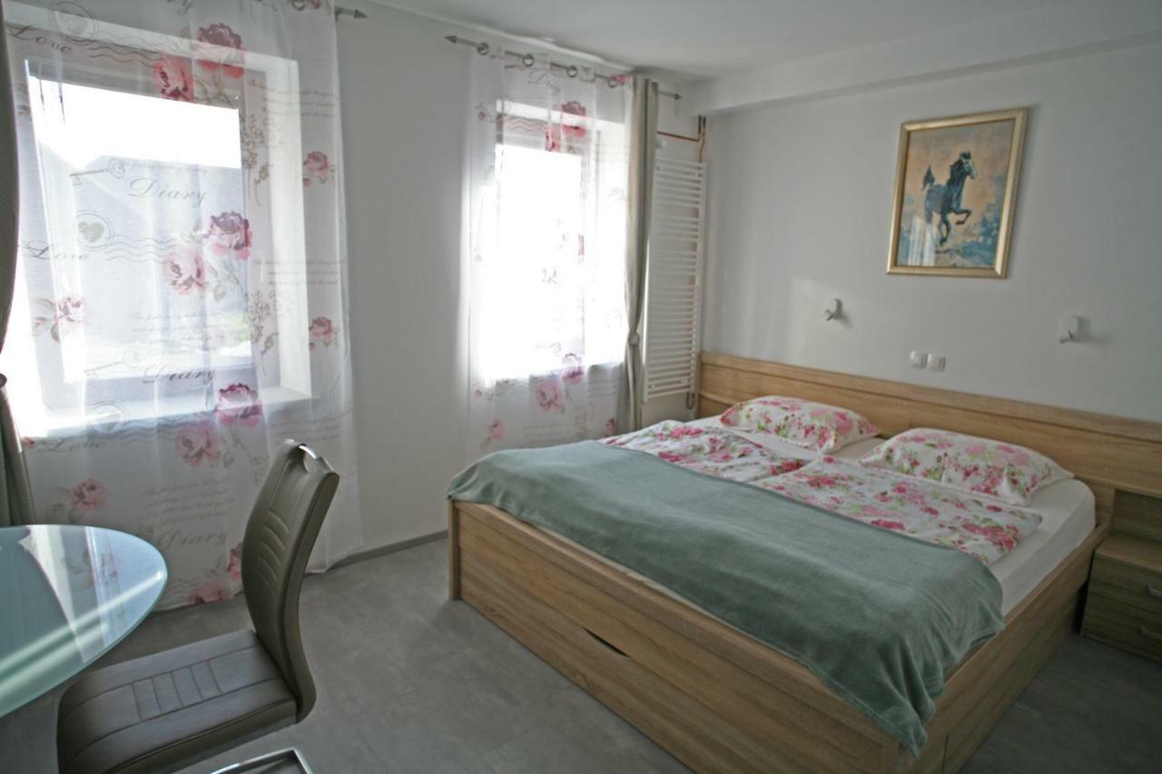 Apartments Bernard Bled Extérieur photo